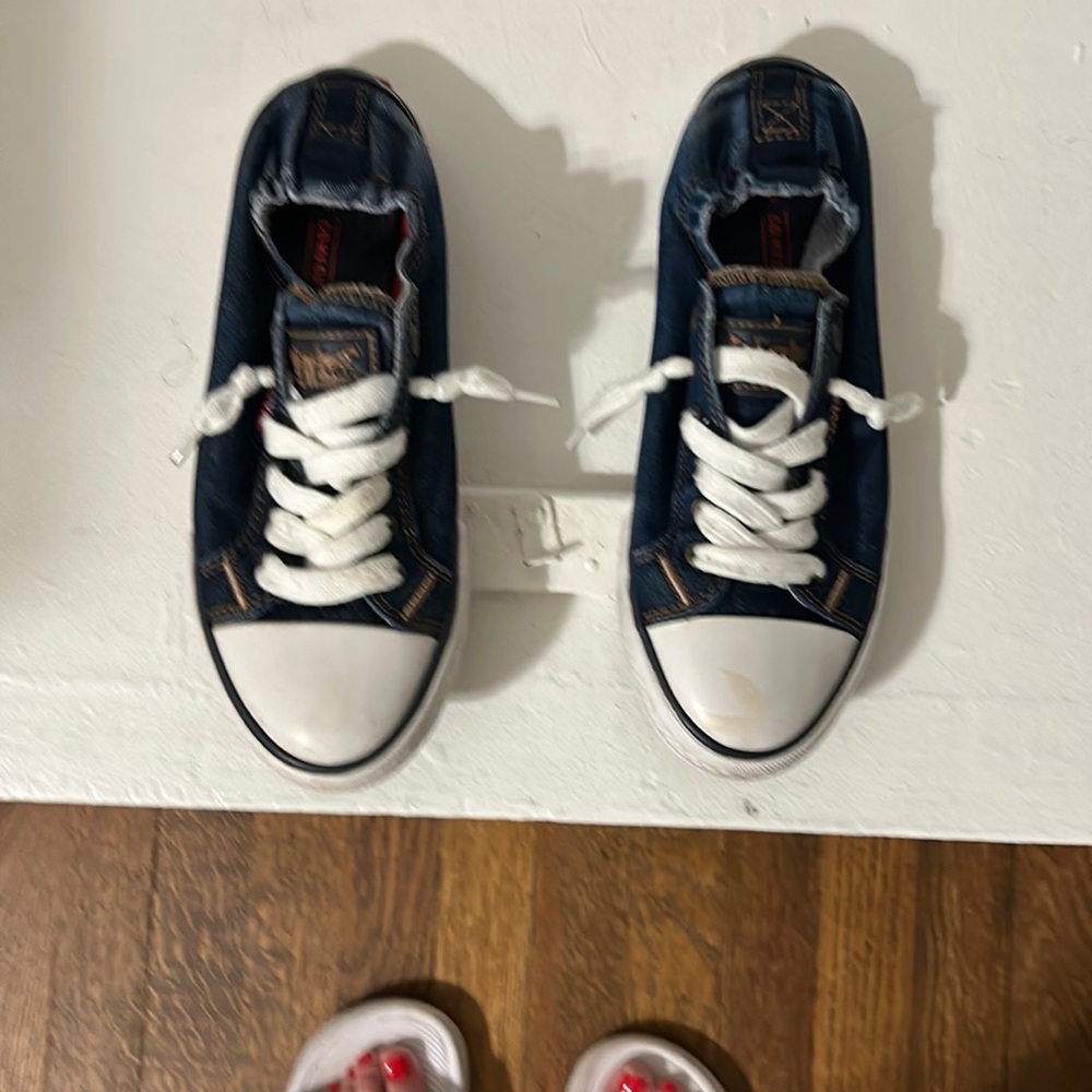 Blue Jean, Levi’s slip on shoes